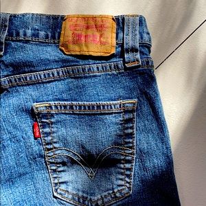 Levi’s Cropped Jeans Size 3